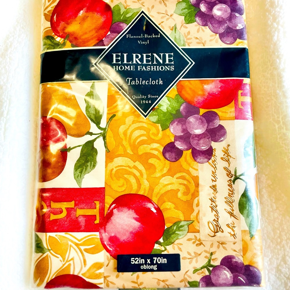 Picnic tablecloth, vinyl, 4-6 seats